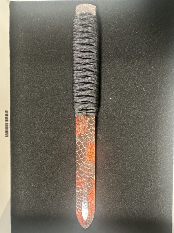Large Scaled Knife